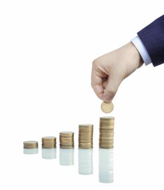 Старшите учители и възпитатели ще получават по 50 лв. върху заплатата си, а главните – по 100 лв